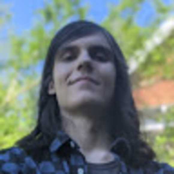 Meet your Posher, Sarah - Picture 1 of 1